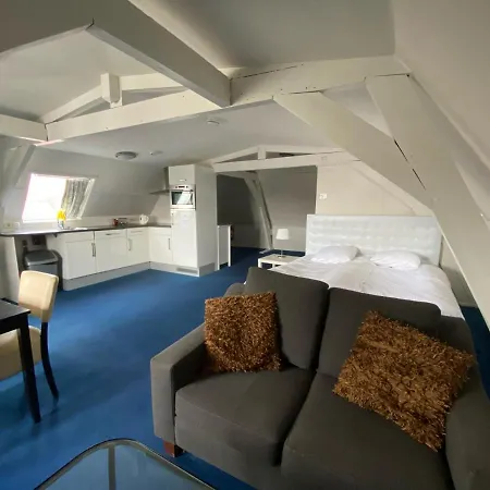 Bridges House Hotel 3*