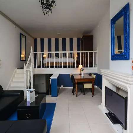 Bridges House - Centre