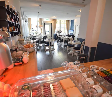 Bridges House - Centre