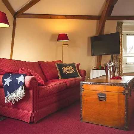 Bridges House - Centre Hotel