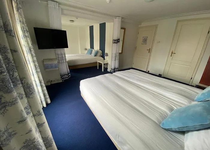 Bridges House - Centre Hotel