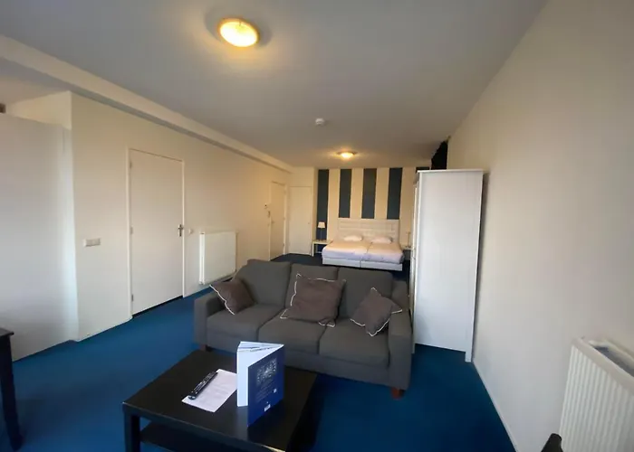 Hotel Bridges House - Centre 3*