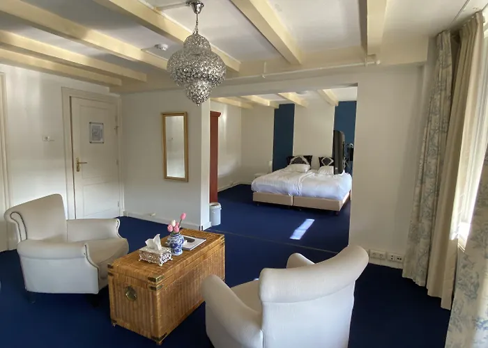 Bridges House - Centre Hotel