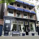 Bridges House - Centre 3*