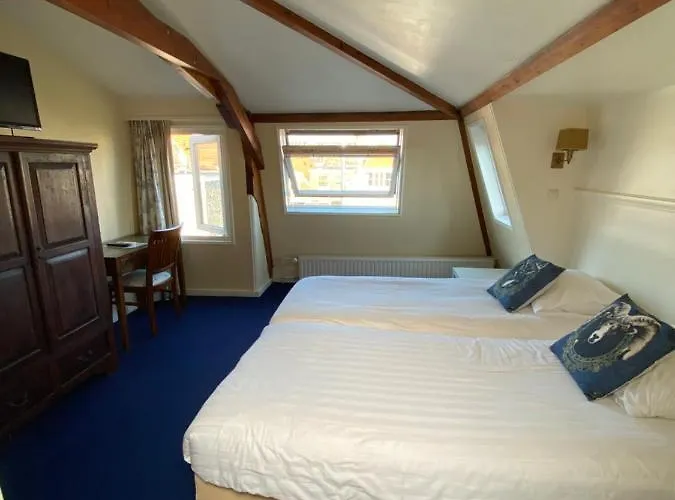 Bridges House - Centre Hotel