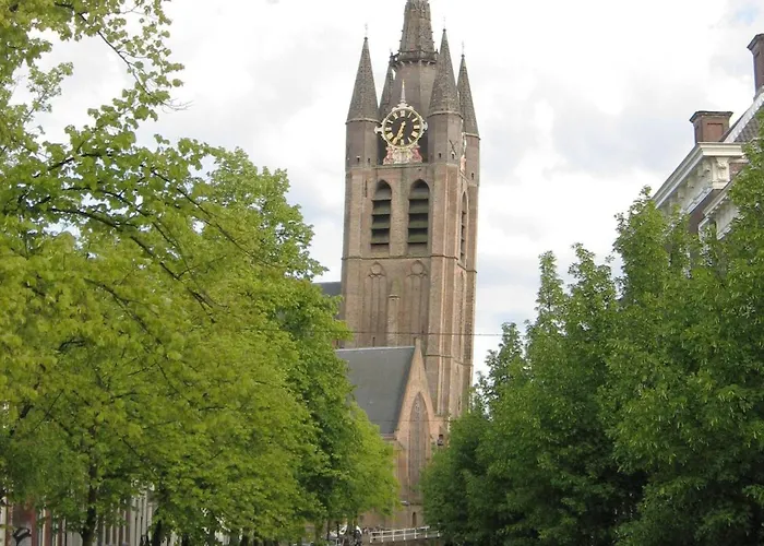 Bridges House - Centre 3*